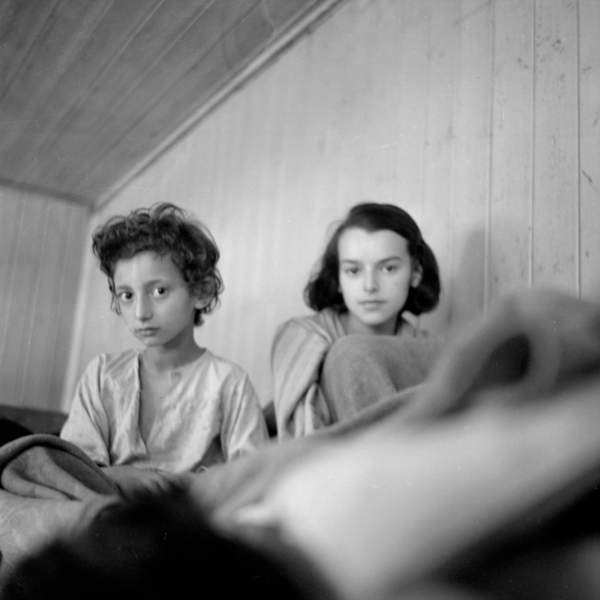 Jóvenes liberadas de Bergen-Belsen — original